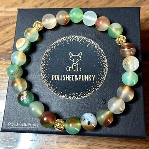 18kt Gold &  Agate Stone 8mm beaded bracelet 7.5 inch with gift box